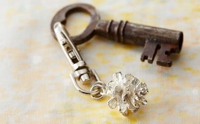 奇跡の一本松ぼっくりシルバーキーチャーム