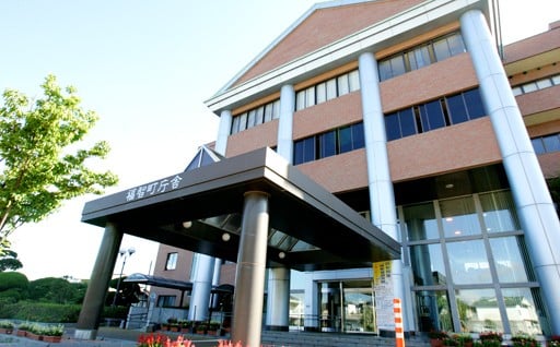 （４）町長に一任