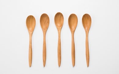 北海道産 天然木の手づくり カレースプーン ５本セット（さくらの木）《厚真町》【木工房TANAKA】 カレー スプーン 木製 天然木 カトラリー 日用品 雑貨 食器 北海道 [AXAU010] 20000 20000円