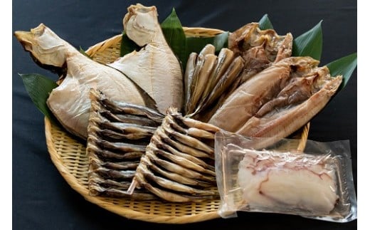 【北海道】海鮮 プレミアムセット（あつまの干物＆タコしゃぶ）《厚真町》【有限会社カネサ斉藤水産】 たこ タコ ほっけ ししゃも カレイ こまい 海鮮 セット 詰め合わせ 冷凍配送 北海道 [AXAK003]