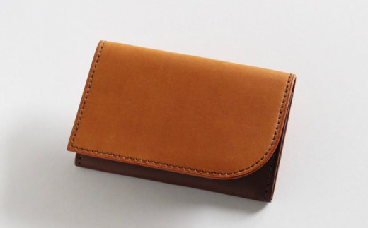 tanikoオリジナル 名刺入れ（メインカラーキャメル×サブカラー焦茶） 《厚真町》【Taniko leather】 革 革製品 長財布 財布 名刺 名刺入れ ケース ギフト 北海道 [AXAP013]