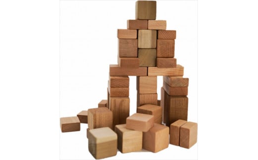 イヤサカの積み木 木積 積み木 つみき 知育玩具 無垢材 ギフト 贈り物 プレゼント 誕生日 出産祝い お祝い 【178_2011】
