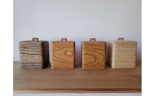 桐のキャニスター (S) 桐製 木製 無垢材 防虫剤 漂白剤 不使用 調味料入れ 茶筒 桐 保存容器 コーヒーキャニスター キャニスター 天然木 調湿効果 調湿 酸化防止 機密性 食器 雑貨 日本製 おしゃれ 工芸品 北欧 キッチン雑貨 (F16-017)