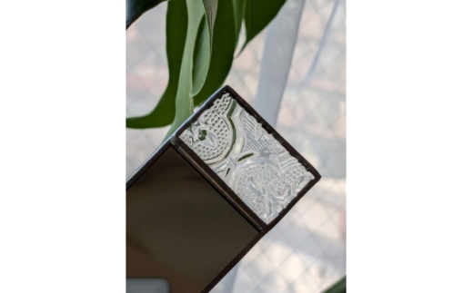 ボタニカル柄ステンドグラスの手鏡【1680283】