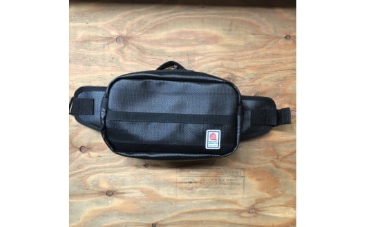 010-026 【FHP】ウエストバッグ ブラック【パイピングカラー:黒】