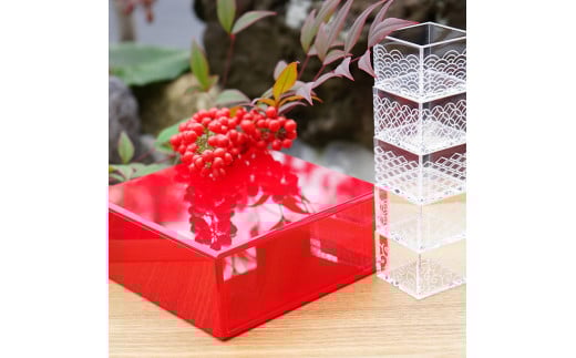 【TOMONARI】アクリル升 mas/mas（マスマス）OJU（お重）セット（アクリル製のO J U（お重）と伝統柄0.３合枡５個セット）【世田谷みやげ】升 食器 酒器 コップ お弁当 セット 日用品 工芸品 インテリア アクリル お土産 小物入れ 小物 ギフト プレゼント 贈り物