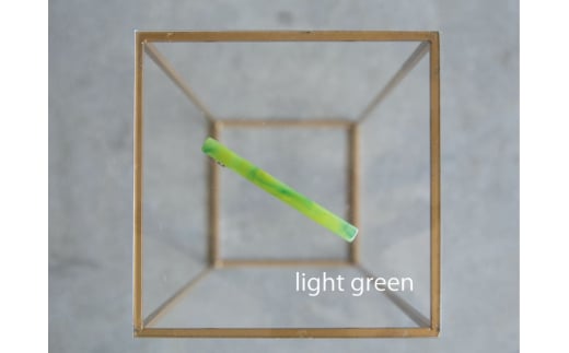 アクリル製ロングバレッタ light green(ライトグリーン) eME long baretta 髪留め ヘアクリップ ヘアアクセサリー