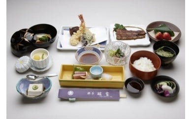 料亭糀家 老舗料理店で会席料理(4名様分)