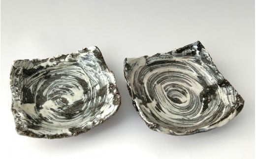 【唐津焼】中川自然坊窯 刷毛目唐津 たたら銘々皿 2客セット