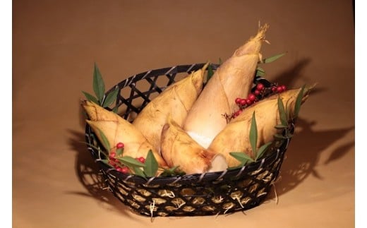 C031 山口仁保産直送 掘り白たけのこ1kg