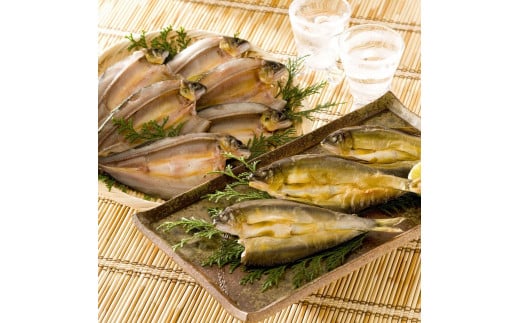 滋賀県産 あゆの一夜干し 3尾×8袋 干物 一夜干し あゆ 鮎 鮎の一夜干し 川魚 魚 国産 琵琶湖 滋賀 彦根 あゆの店きむら