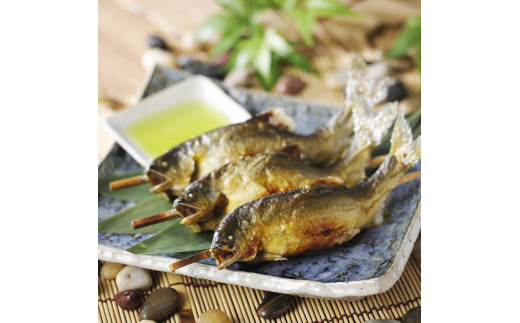 滋賀県産 あゆの塩焼き 5尾入 あゆ 鮎 鮎の塩焼き アユ 川魚 魚 国産 琵琶湖 滋賀 彦根 あゆの店きむら
