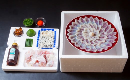 臼杵とらふぐ刺しふぐ鍋セット（4～5人前）［冷蔵］ふく亭別館・高島水産