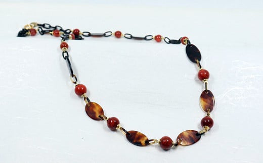 JIF-2.【奈良べっ甲】べっ甲とイソバナサンゴのネックレス