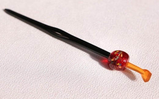 KCI-2.【奈良べっ甲】一本足トンボ玉かんざし（赤玉）