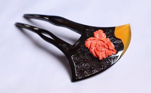 SBDG-1.【奈良べっ甲】べっ甲継ぎ分けかんざし　サンゴの牡丹付