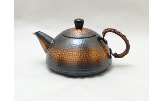 純銅赤銅仕上げ鎚目冷茶ポット