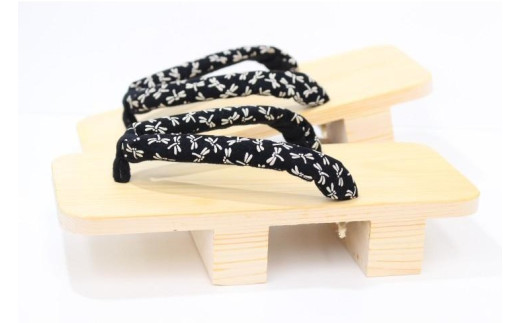 【G0015c】郡上おどり　踊り下駄（男性）　トンボ柄　LLサイズ　XL　2L