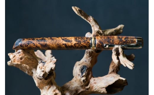 最上級屋久杉万年筆 ステーツマンロング泡瘤