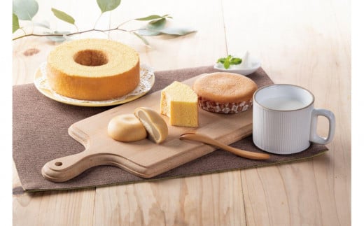 お菓子 焼菓子 詰合せ 大山焼き菓子詰合せ バウムクーヘン マドレーヌ まんじゅう（3種 計9個）｜バウムクーヘン マドレーヌ まんじゅう 菓子 おかし 食品 人気 おすすめ 送料無料 鳥取県 三朝町