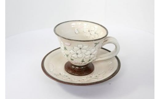 【受注生産】桜模様カップ&ソーサ(白)1組