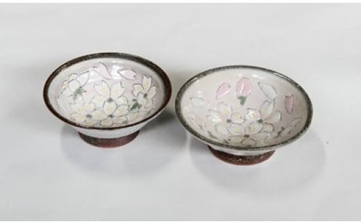 【受注生産】桜模様盃ペア(白)