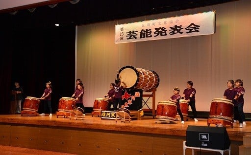 (9)芸術や文化の振興に関する事業