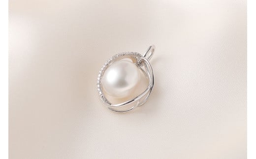 WG（K18）南洋パール 12.0mm UP ペンダント ダイヤ 0.10ct 真珠 アクセサリー