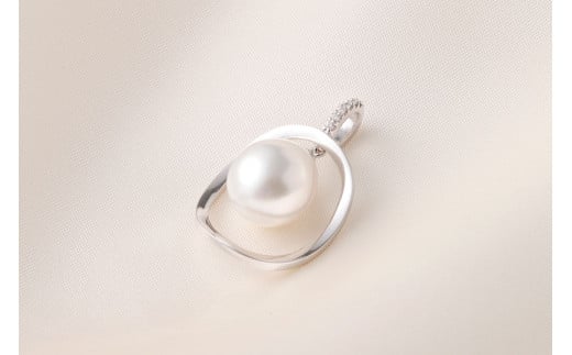 WG（K18）南洋パール 11.0mm UP ペンダント ダイヤ 0.04ct 真珠 アクセサリー