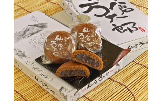 【丸須製菓】黒糖まんじゅう「仙ノ倉万太郎」１２個入り
