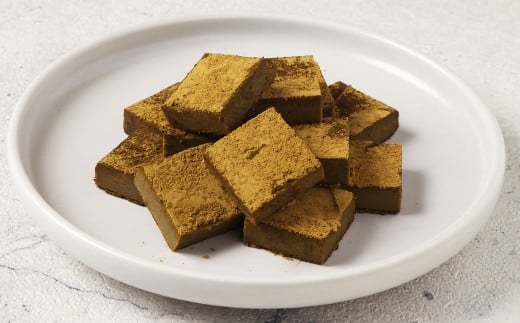 【3回定期便】 《冷凍》 北海道生チョコレート （ほうじ茶） 5箱×3回 合計15箱 生チョコレート 生チョコ チョコレート チョコ スイーツ 北海道 小樽市