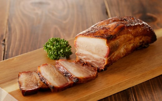 【豚バラ肉】焼豚2本(国産豚肉)特製タレ付き | 肉 加工肉 国産豚肉 焼豚 チャーシュー 国産 豚肉 豚バラ ブロック おつまみ 冷蔵