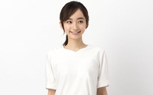 レピウスの白衣 【レディース】 リボンパイピングスクラブ / ネーム刺繍付き (サイズ:Mサイズ、カラー:ホワイト)