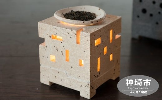 茶香炉 白 【手作り 陶器 インテリア お茶 癒し キューブ 四角 贈り物】(H038119)