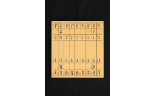 07-21-005 将棋駒と将棋盤のセット(御蔵島ツゲ・彫り駒、1寸盤)