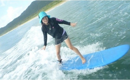 ※休止中※大岐の浜サーフィン体験券（1名様 2時間）選べるコース 【初心者 / レベルアップ】高知県サーフスポット レッスンスクール【R00544】