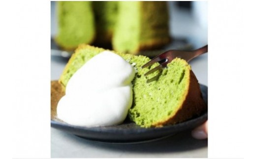 お茶屋の抹茶シフォンケーキ