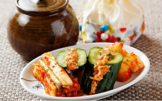 [№5712-0431] 妻家房『高麗王キムチ』3種盛り合わせ