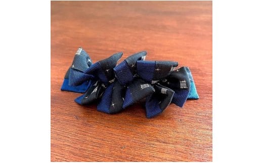 大島紬ひらひらバレッタ瑠璃カケス ブルー【世界自然遺産 登録記念】 A088-002