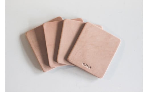 【minca】栃木レザーのコースター4枚セット  自宅、オフィス、キャンプシーンでのカフェタイムに/タン(生成)　667【日用品 人気 おすすめ 】