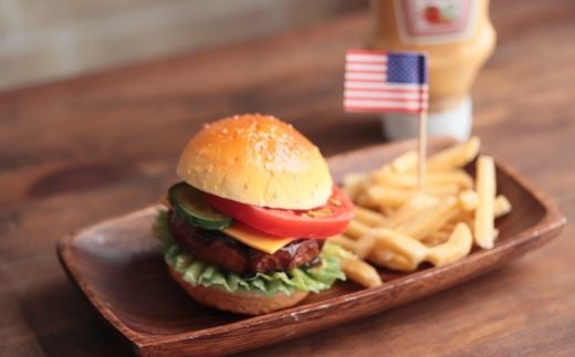 おうちで簡単に作れる食品サンプル【ハンバーガーキット】