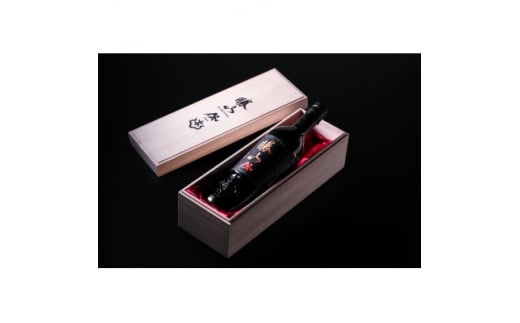 勝山 純米大吟醸 極純原酒 伝 720ml【1447361】