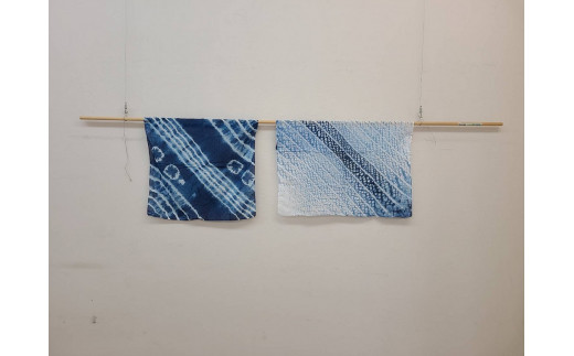 日本遺産「藍のふるさと阿波」の認定を受けた徳島県産を使用した灰汁発酵建藍染（正藍染）体験１名分ハンカチ（体験チケット）