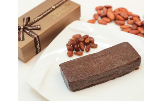 テリーヌショコララムレザン / スイーツ デザート チョコレートケーキ 東京都