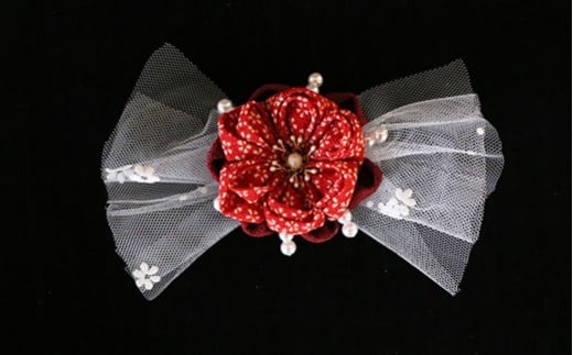 つまみ細工の髪飾り(レース付/ピン)_花直径6×高さ3cm W-ww-038A