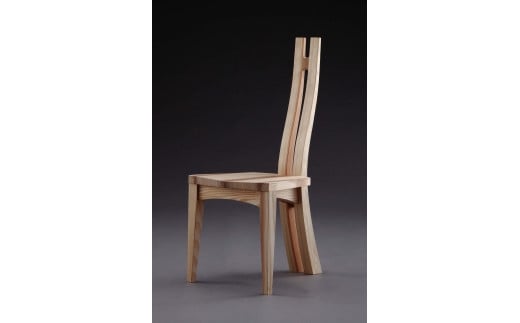 曲線が美しい。東京・八王子産の杉を使った「ダイニングチェア」| いす ダイニング すぎ 木製 インテリア 家具 ナチュラル おしゃれ 送料無料 東京 八王子