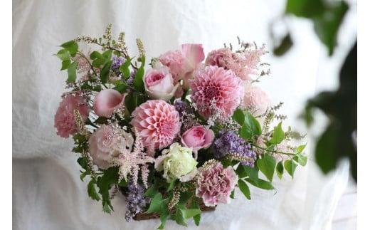 フラワー アレンジメント M 花屋ジヴェルニー 花 ギフト お祝い 誕生日 プレゼント 生花 静岡県 清水町 可愛い 寿