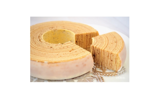 <40年間愛され続けている>バウムクーヘン【1202300】