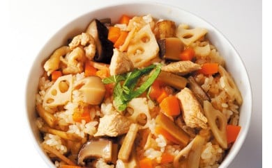 純系名古屋コーチン使用！炊き込みご飯の素×1、天津甘栗×3