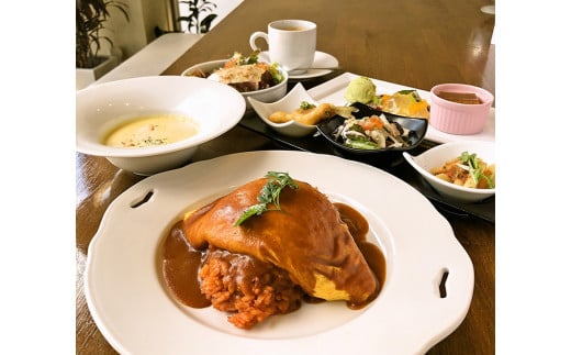 [秋の大感謝祭開催中!飛騨牛が抽選で当たる]ウフウフ オムライスランチ ペアお食事券